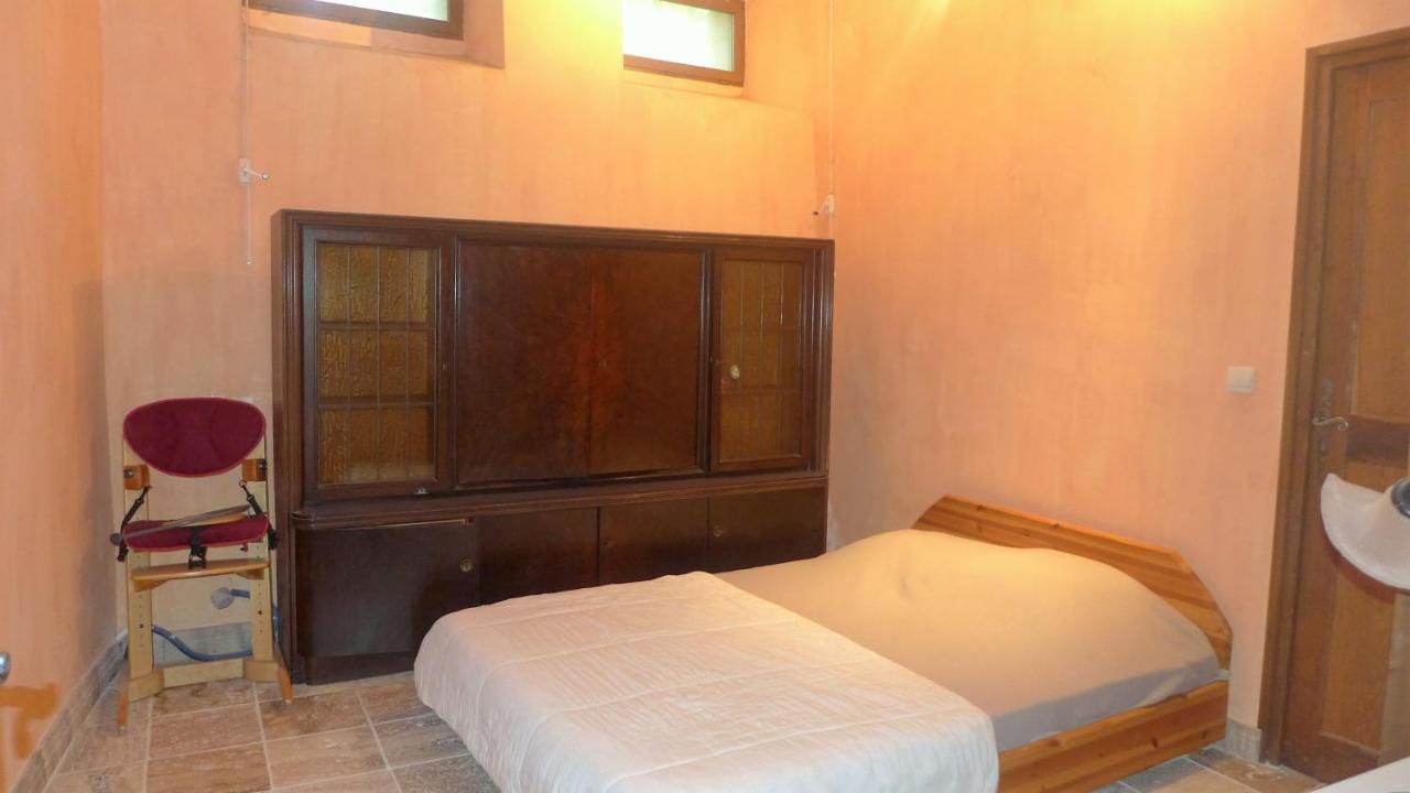 Le Chateau Holiday home *